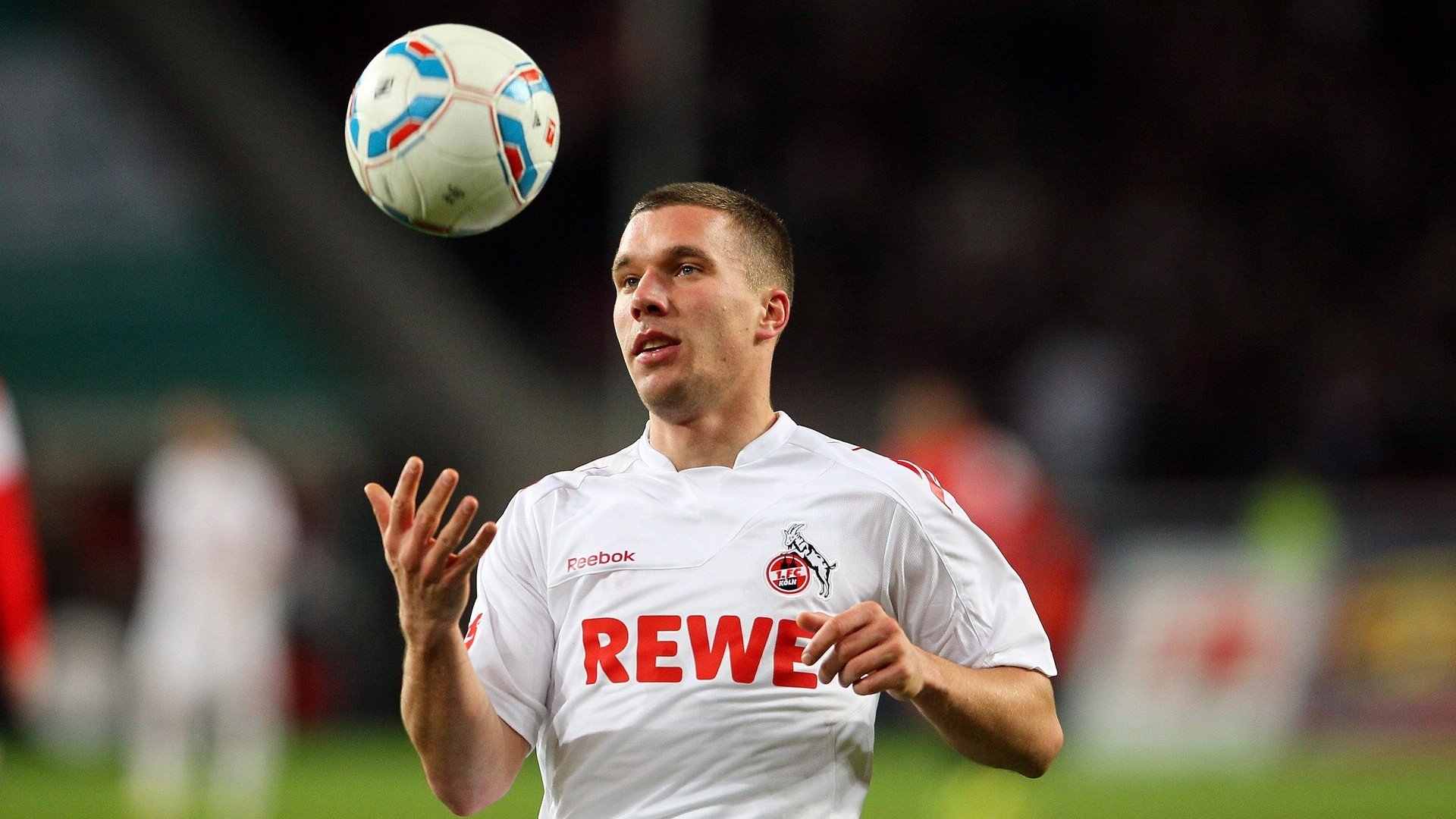 视频直播全景化、高清化升级，带来沉浸式赛事体验，vr全景直播方案